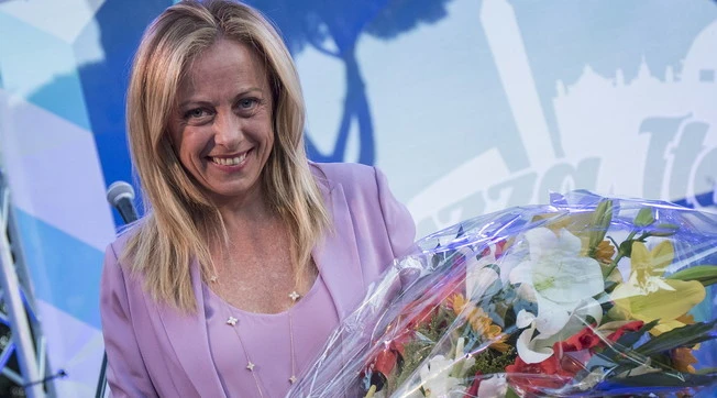 Giorgia Meloni, Pietro Senaldi e i sondaggi: "Perché per FdI il 30% non è più un azzardo"
