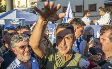 Vannacci, una legge elettorale con ballottaggio per disinnescarlo?