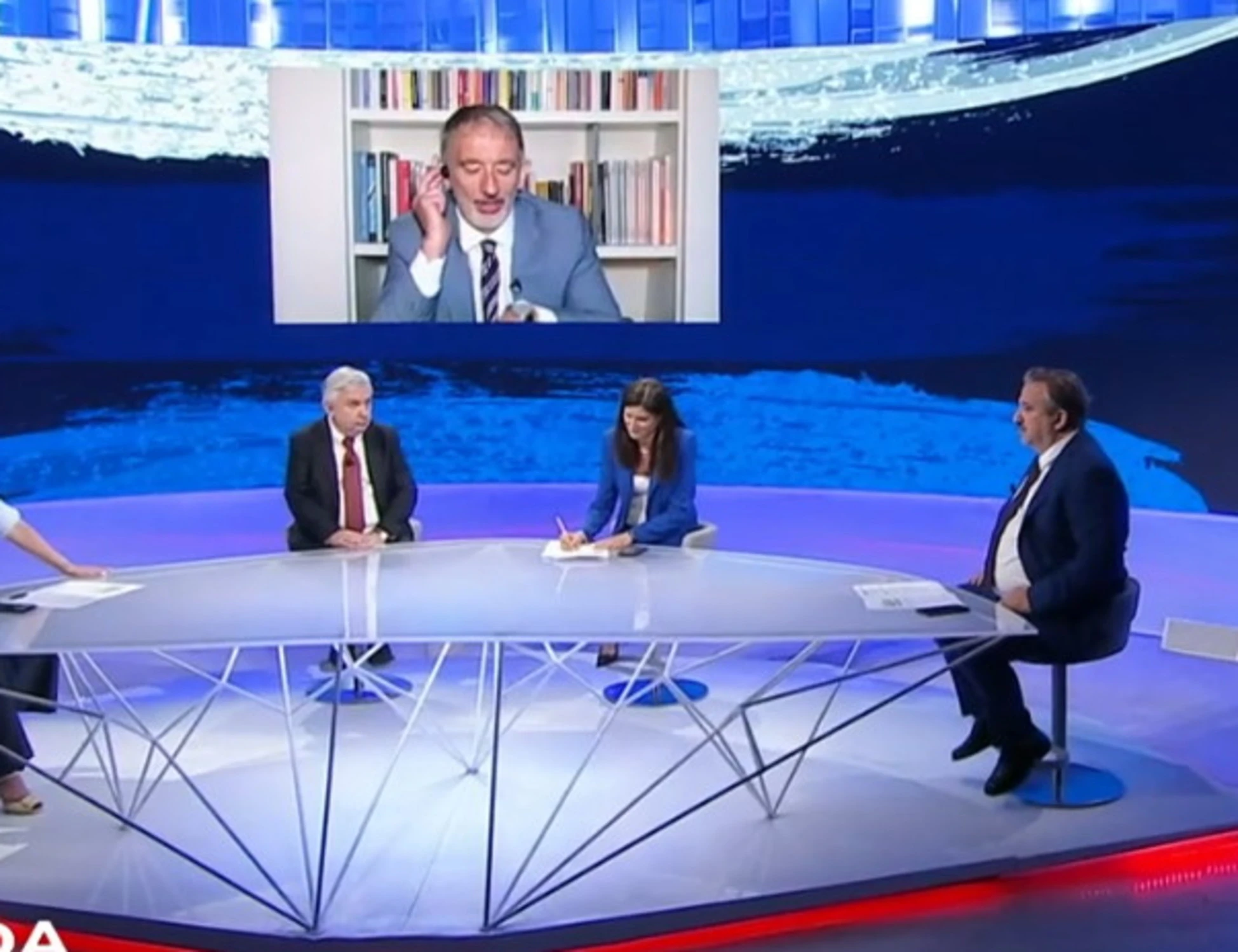 In Onda, Senaldi spiana Appendino: "Meloni sotto ricatto? Sono sciocchezze"