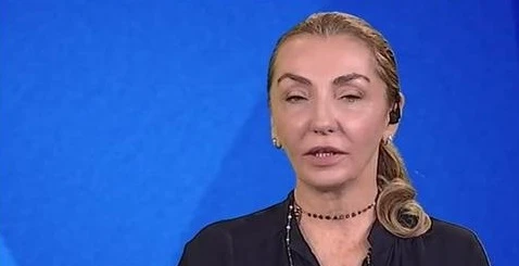 Alessandra Ghisleri, i dati trafugati da Augusto Minzolini: perché l'elemosiniere del Papa fa godere Salvini