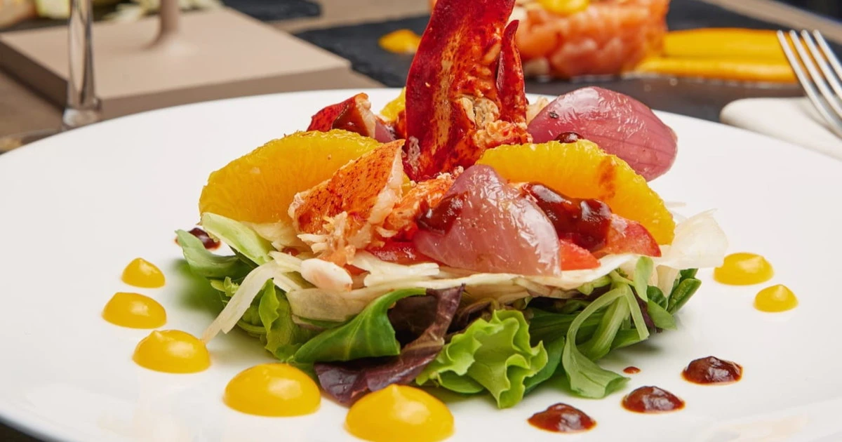 PYT Milano: il nuovo Dinner Show che Incanta la scena milanese 