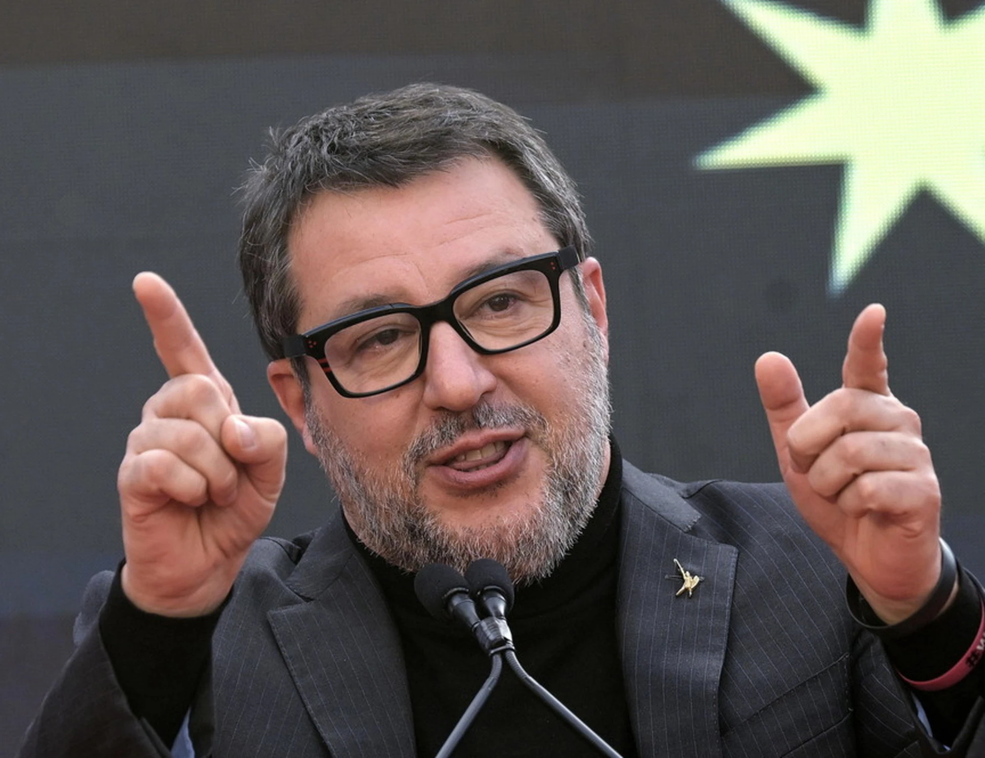 Open Arms, i giornali di sinistra imbarazzanti: dopo l'assoluzione di Salvini...