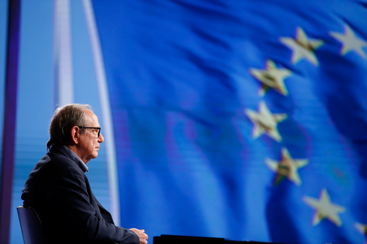 Augusto Minzolini: "Pd e M5s lo schema dei ministri, il tre più tre". È tutto pronto per l'asse