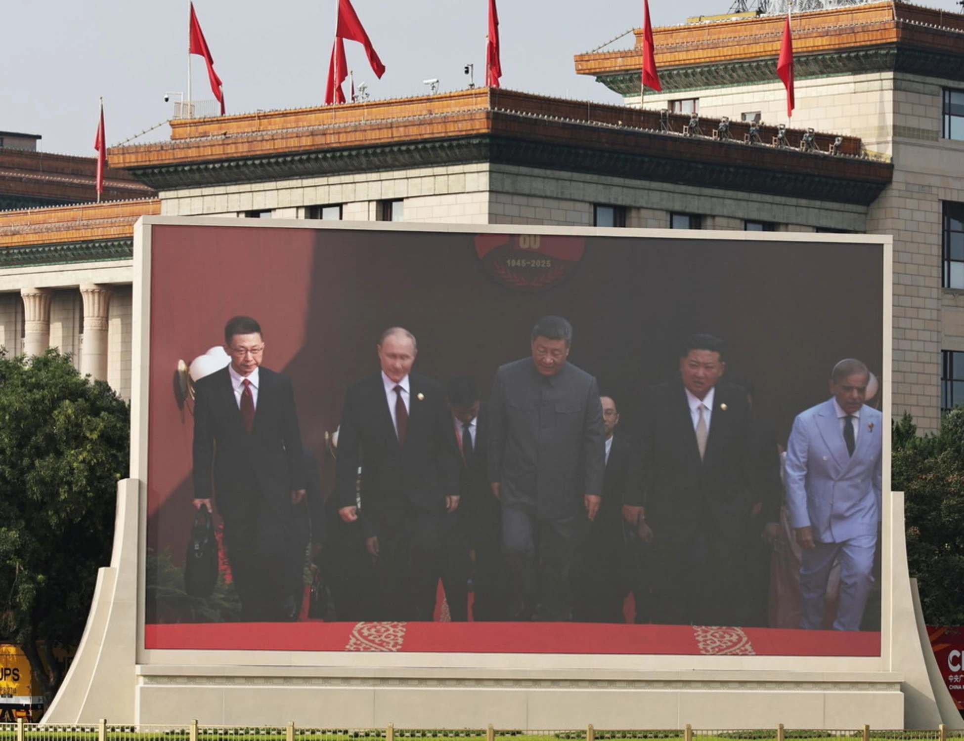 Xi e Putin, il fuorionda spaventa il mondo: "Abbiamo tanti anni per farlo"