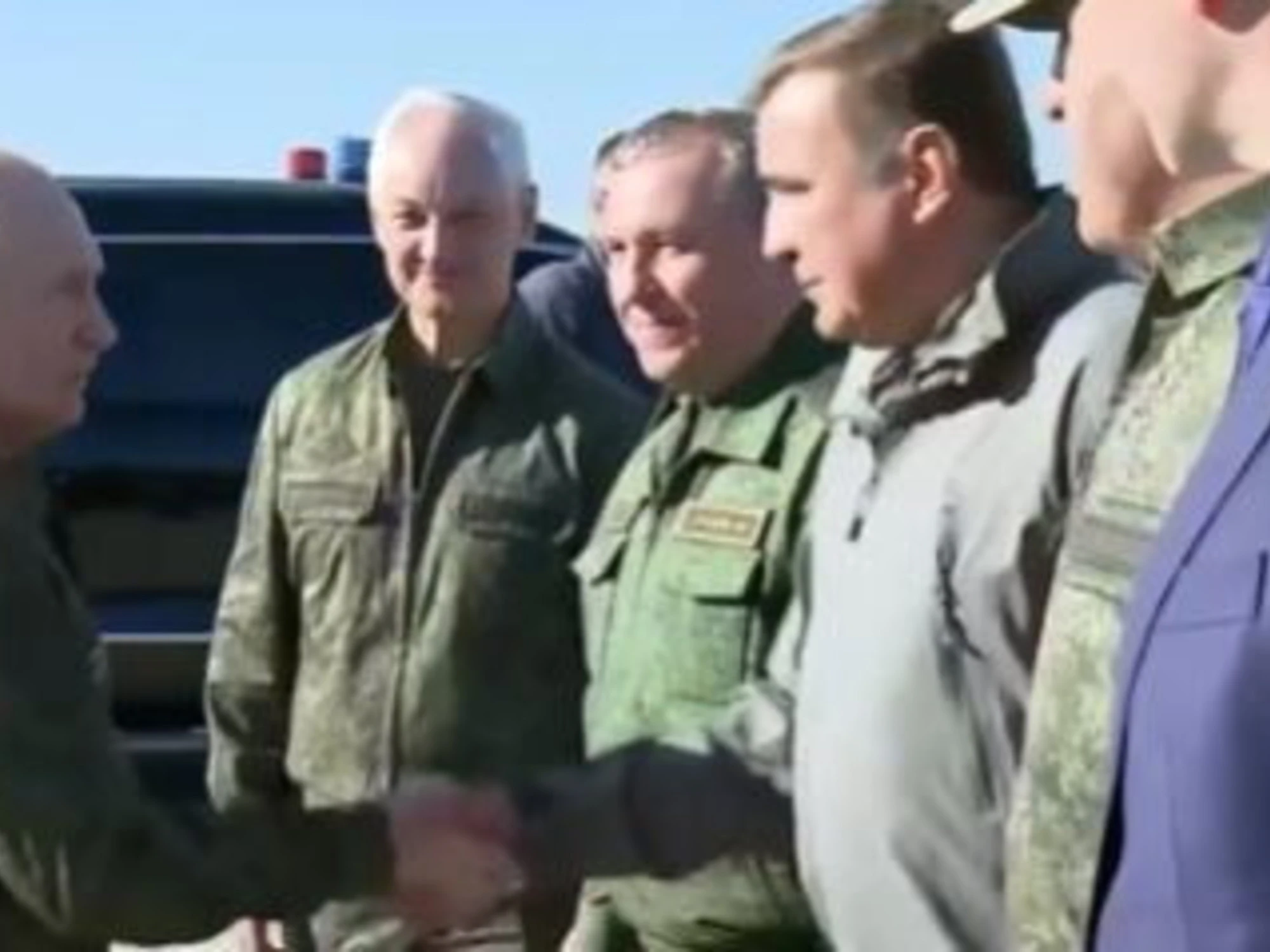 Vladimir Putin in mimetica: il segnale al mondo&nbsp;<span style="color: rgb(153, 0, 0);">Video</span>