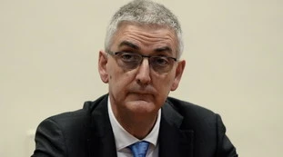 Silvio Brusaferro (Iss) e la Fase 2: "Impossibile pensare ad eventi di massa. Vacanze al mare? Il sole anche in terrazzo..."