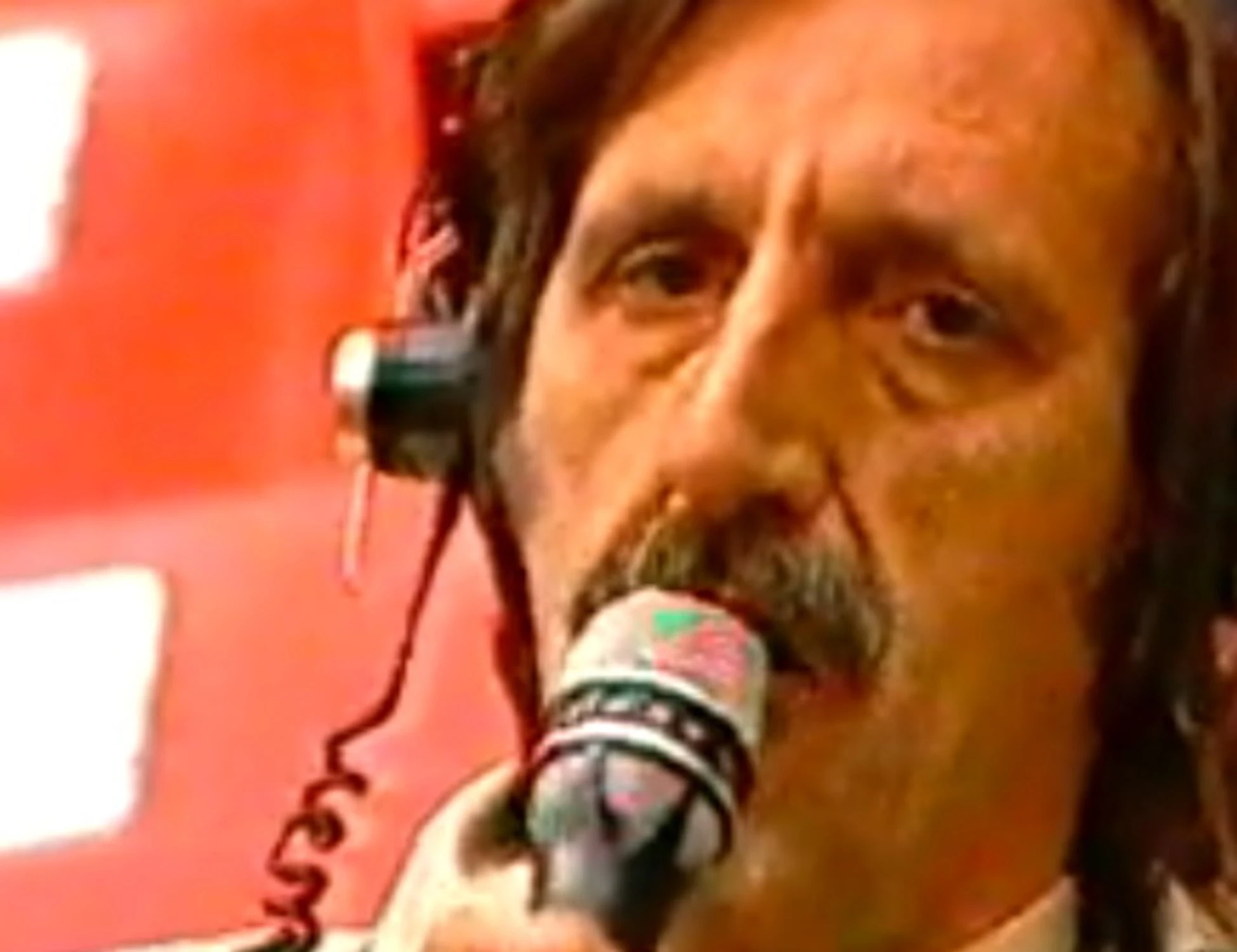 Massimo Buscemi: "La faccia a triangolo scaleno mi ha permesso di fare tutto, pure vendere bibbie agli atei"