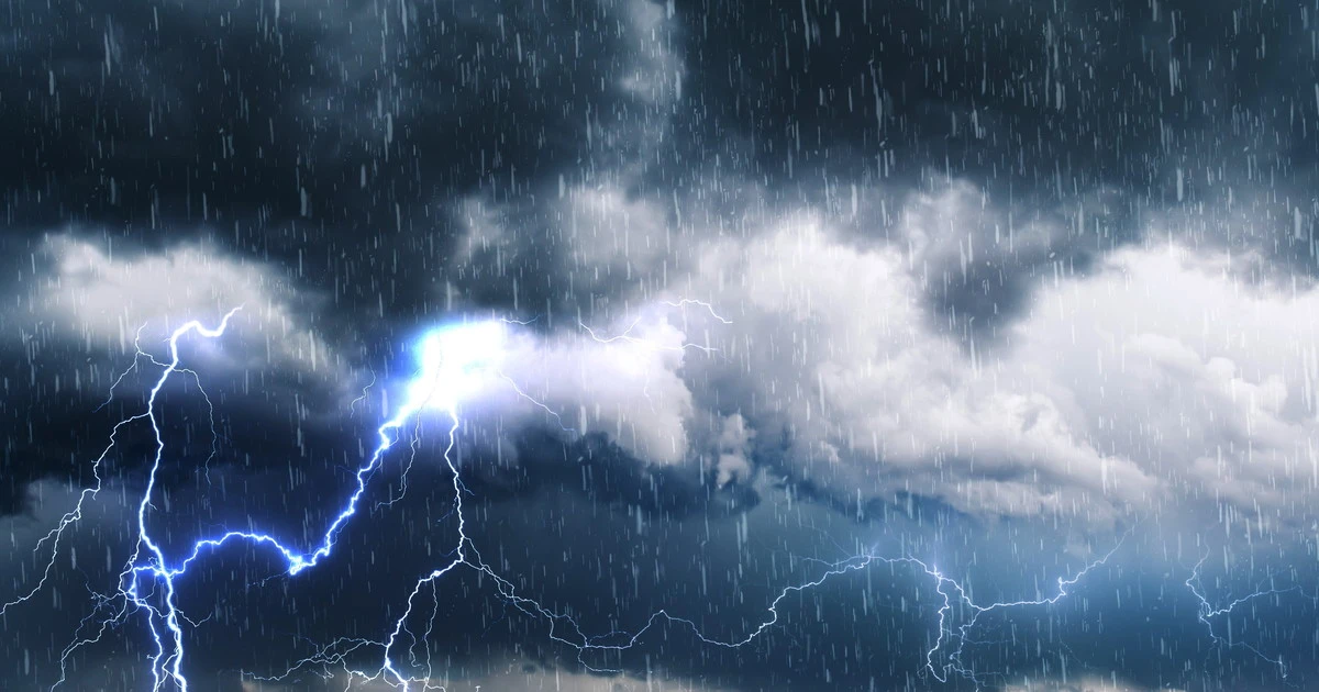 Meteo, "fenomeni intensi": fine agosto da incubo, cosa sta per accadere