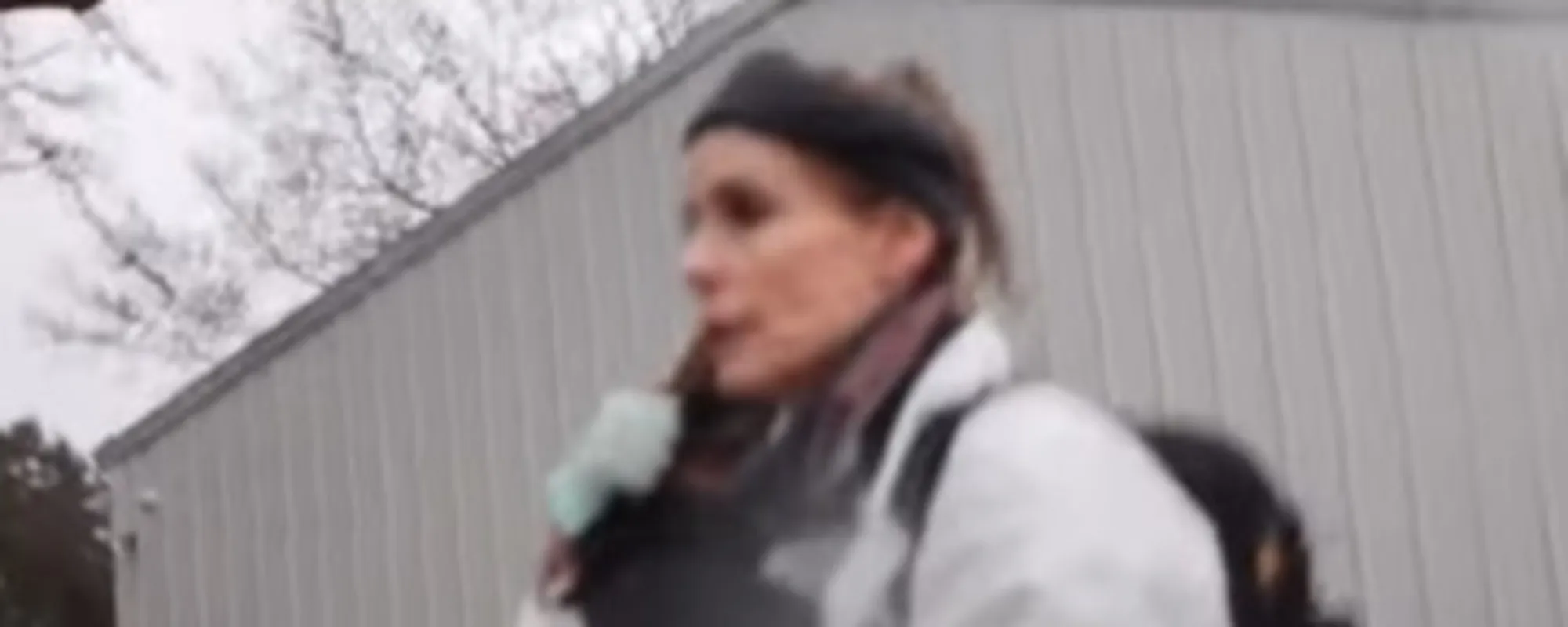 Da Baywatch alle manette: la fine della sexy diva della tv, la riconoscete?