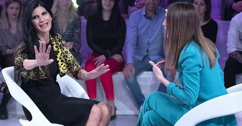 Verissimo, Pamela Prati ancora da Silvia Toffanin: matrimonio e fango, l'anticipazione esplosiva
