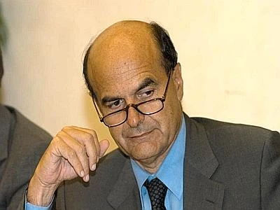 Quirinale, Bersani: "Vedrò Berlusconi. Larghe intese? Sì se a modo mio"