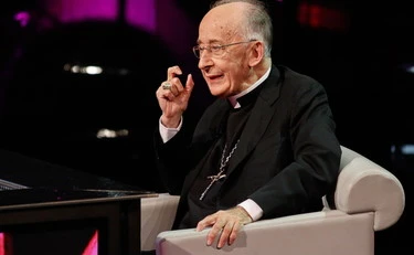 Cardinal Ruini loda Giorgia Meloni: crisi di orticaria tra i cattolici rossi