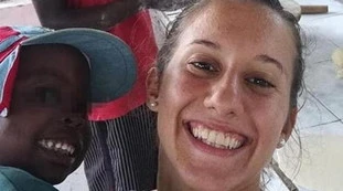 Silvia Romano, Le Iene: "Denuncia per pedofilia 9 giorni prima del rapimento". Cosa è accaduto davvero in Kenya?