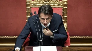 Giuseppe Conte cambia registro: "Dobbiamo escludere un lockdown generalizzato", la serrata è possibile