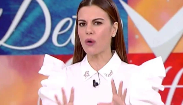 Detto Fatto, Bianco Guaccero chiude la puntata in anticipo: manina politica, perché cala il sipario
