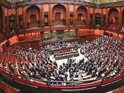 Stabilità, la Manovra diventa legge. 'Liste pulite', c'è il via libera del Cdm