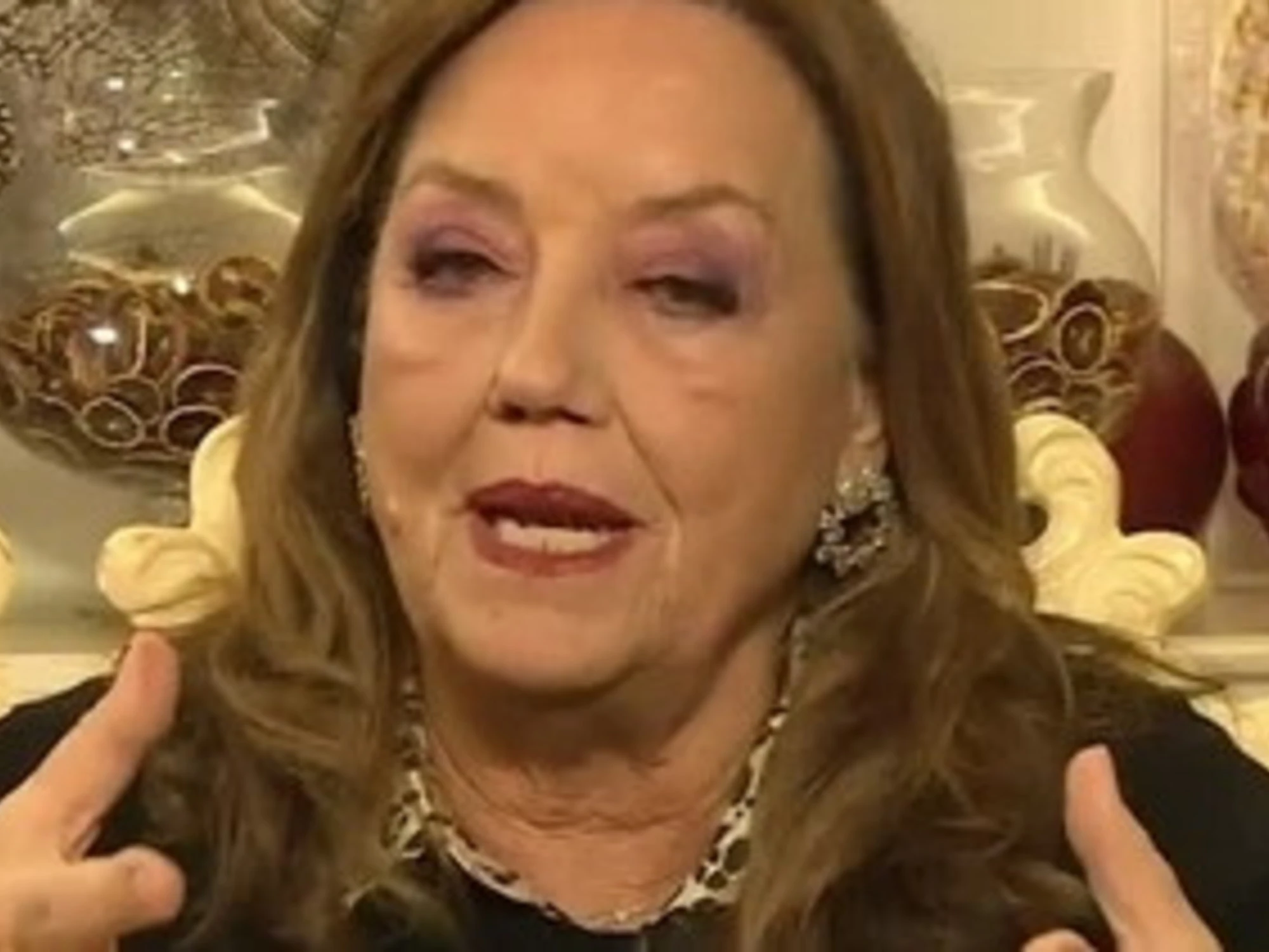 Bernardini De Pace, le confessioni: sesso in auto "e un consiglio alle donne..."