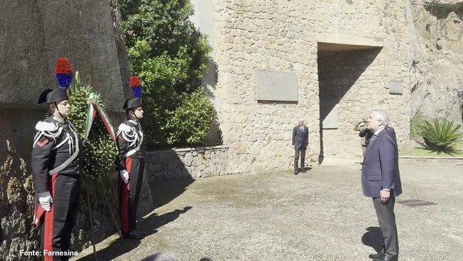 Tajani alle celebrazioni del 25 aprile alle Fosse Ardeatine