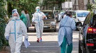 Coronavirus, il bollettino del 9 febbraio, contagi in lieve crescita: 10.630 nuovi casi e 422 morti