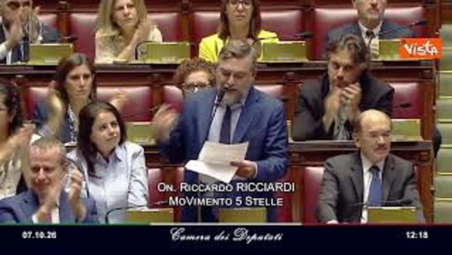 FdI chiede dimissioni Scarpinato da Commissione Antimafia, scontro in Aula tra Ricciardi e Bignami