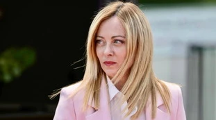 Giorgia Meloni, intervista al Potere: "Senza rivali. Ma occhio a questi..."