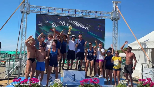 Canottaggio Beach Sprint, il Trofeo Filippi si tinge di azzu