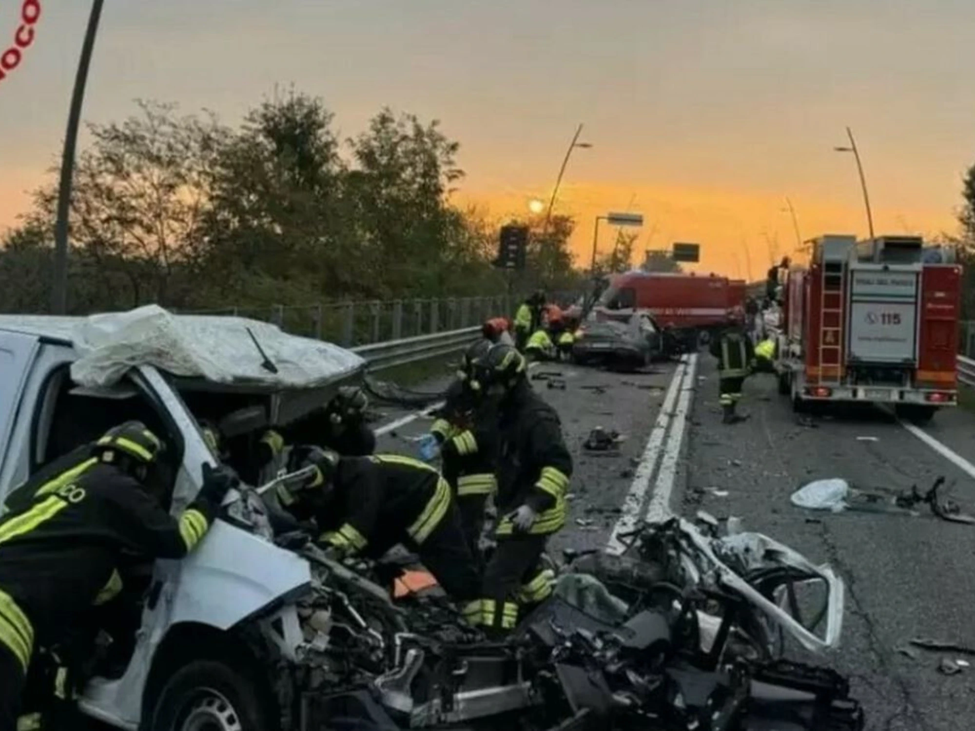 Bergamo, gravissimo incidente in tangenziale: morti e feriti