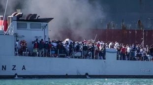 Pd, Daniele Capezzone: il loro piano? Italia invasa: perché non va mai scordato