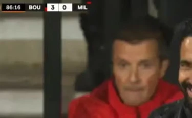 Il Milan perde, Amorim immortalato mentre sorride in panchina: ira dei tifosi