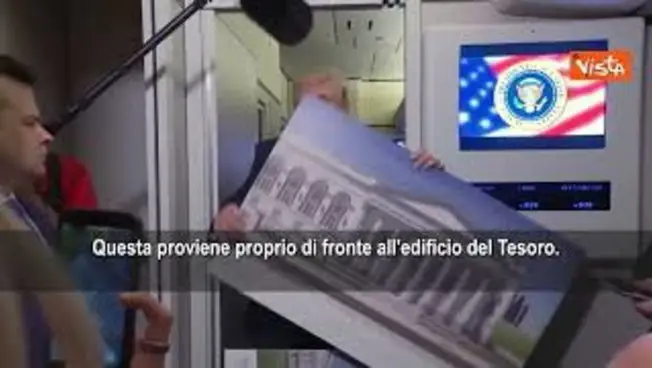 Leggi l'articolo: Trump mostra alla stampa le immagini di Sala da Ballo della Casa Bianca: La più bella del mondo