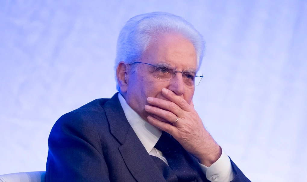 Manovra, l'irritazione di Mattarella: a rischio il decretone con Quota 100 e Reddito di cittadinanza