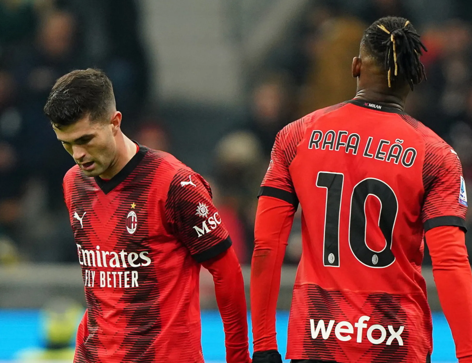 Leao-Pulisic, "cosa è successo in spogliatoio": Allegri deve intervenire