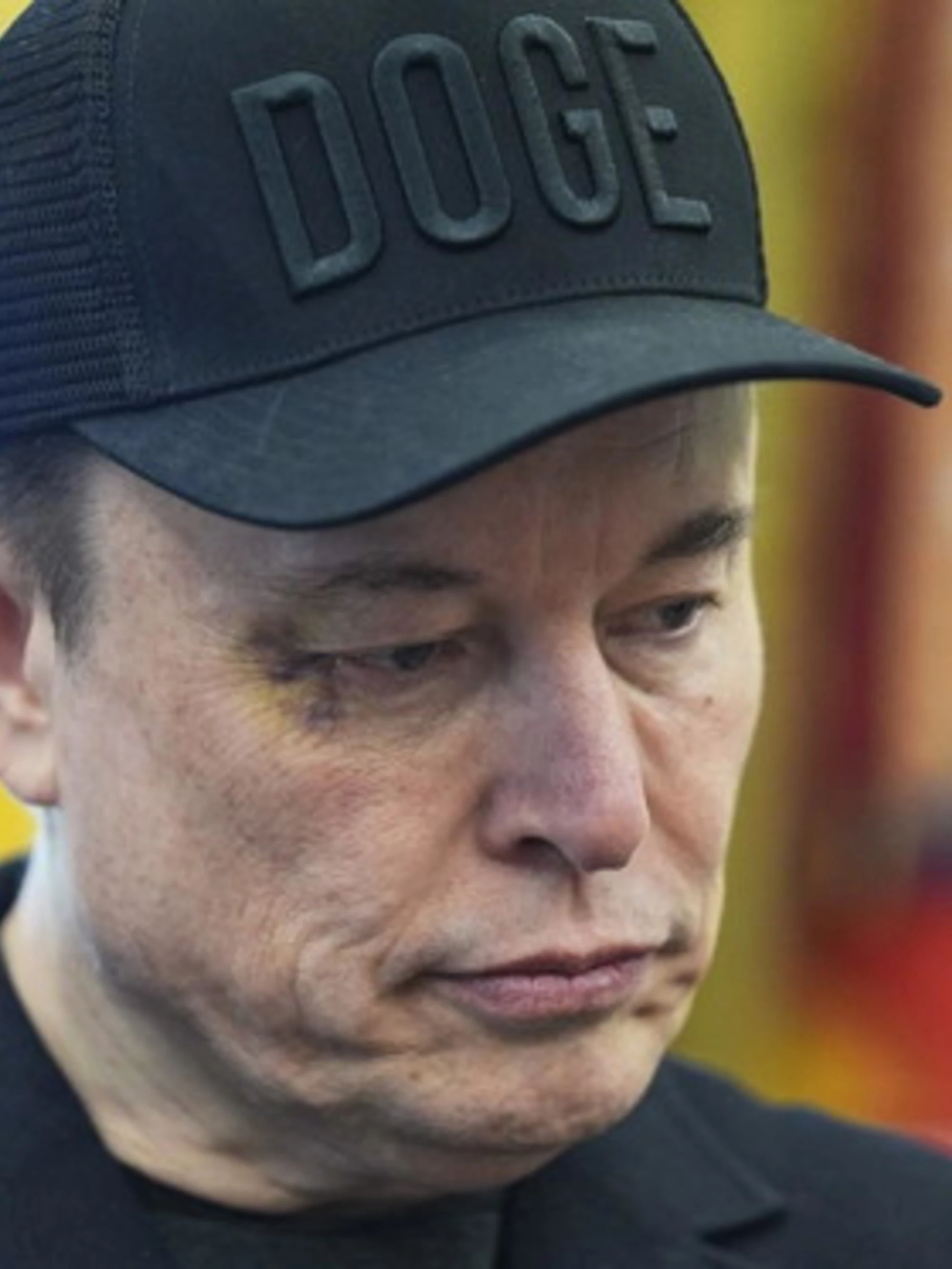 Elon Musk, altro scossone: ecco chi molla il boss di Tesla