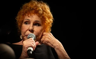 Ornella Vanoni, il funerale lo aveva già immaginato: "Bara di poco valore, il vestito ce l'ho"