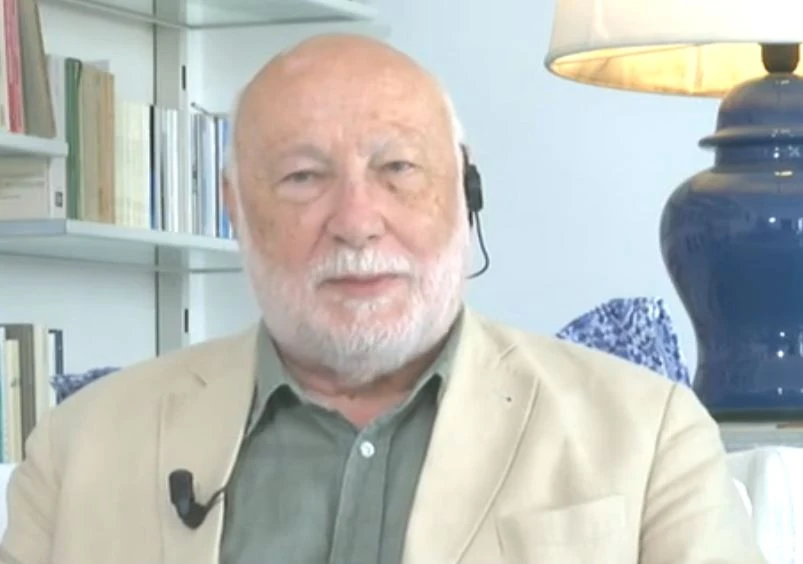 Mimmo De Masi: "Cinque Stelle senza leader, Luigi Di Maio faccia come Nicola Zingaretti, non prenda incarichi"