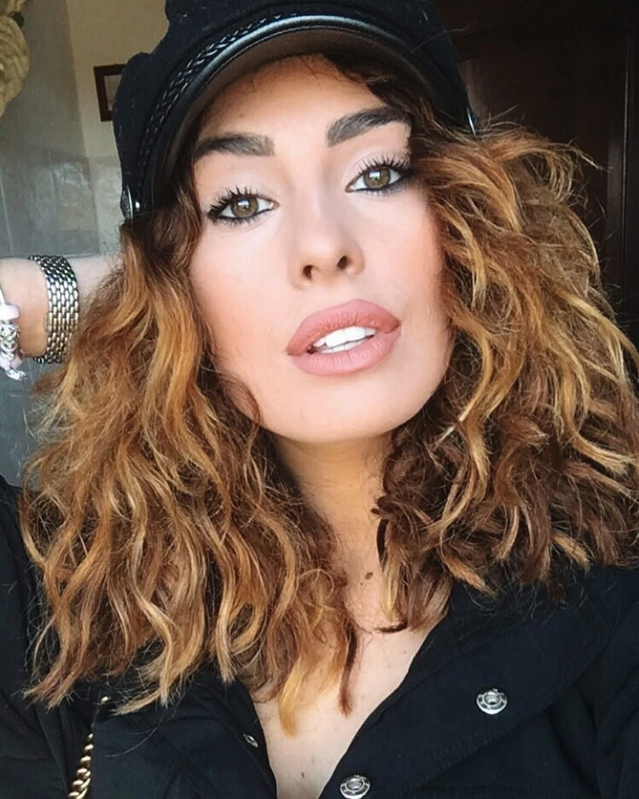 Uomini e Donne, Sara Affi Fella ha un vizietto: "Chi è il mio nuovo fidanzato". Dopo lo scandalo, proprio lui