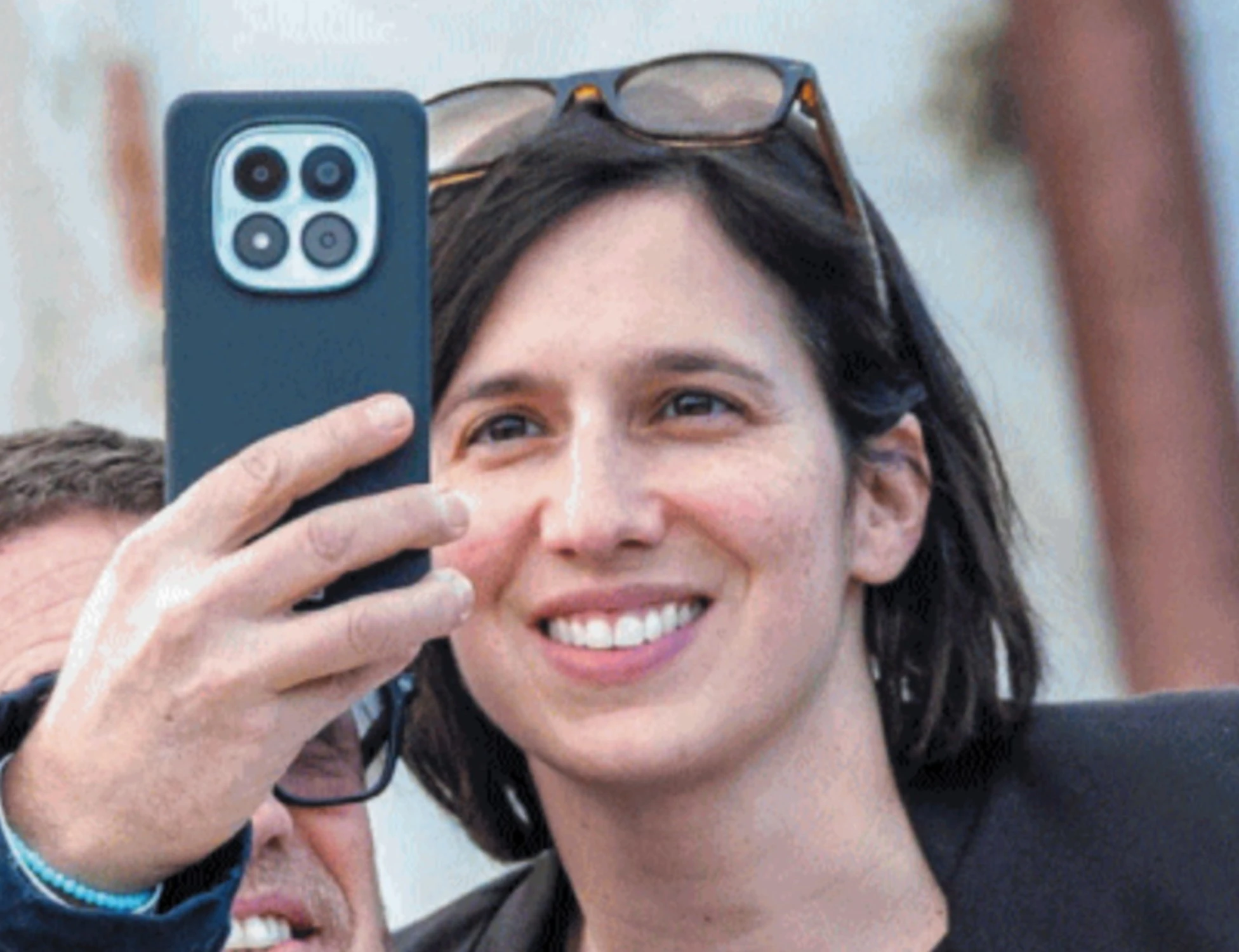 L'X Factor di Schlein a caccia di giovani da candidare alle Politiche