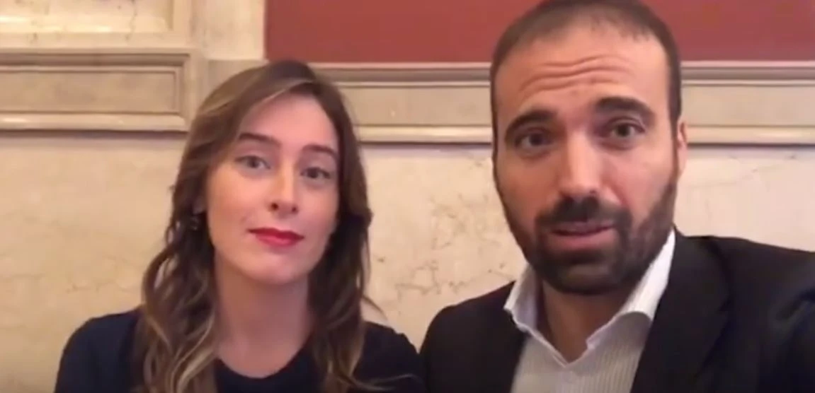 Maria Elena Boschi ripresa dal grillino, il renziano Marattin perde la testa in aula: arriva quasi alle mani