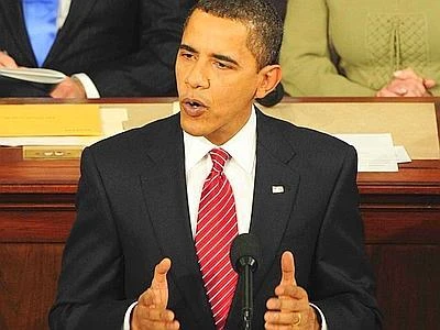 Obama dice basta alle armi facili "Epidemia di violenza negli Usa"