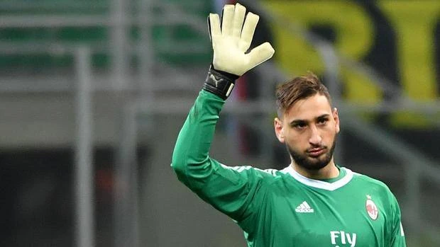 Milan, crolla il prezzo di Gigio Donnarumma: spunta il rivale Allison