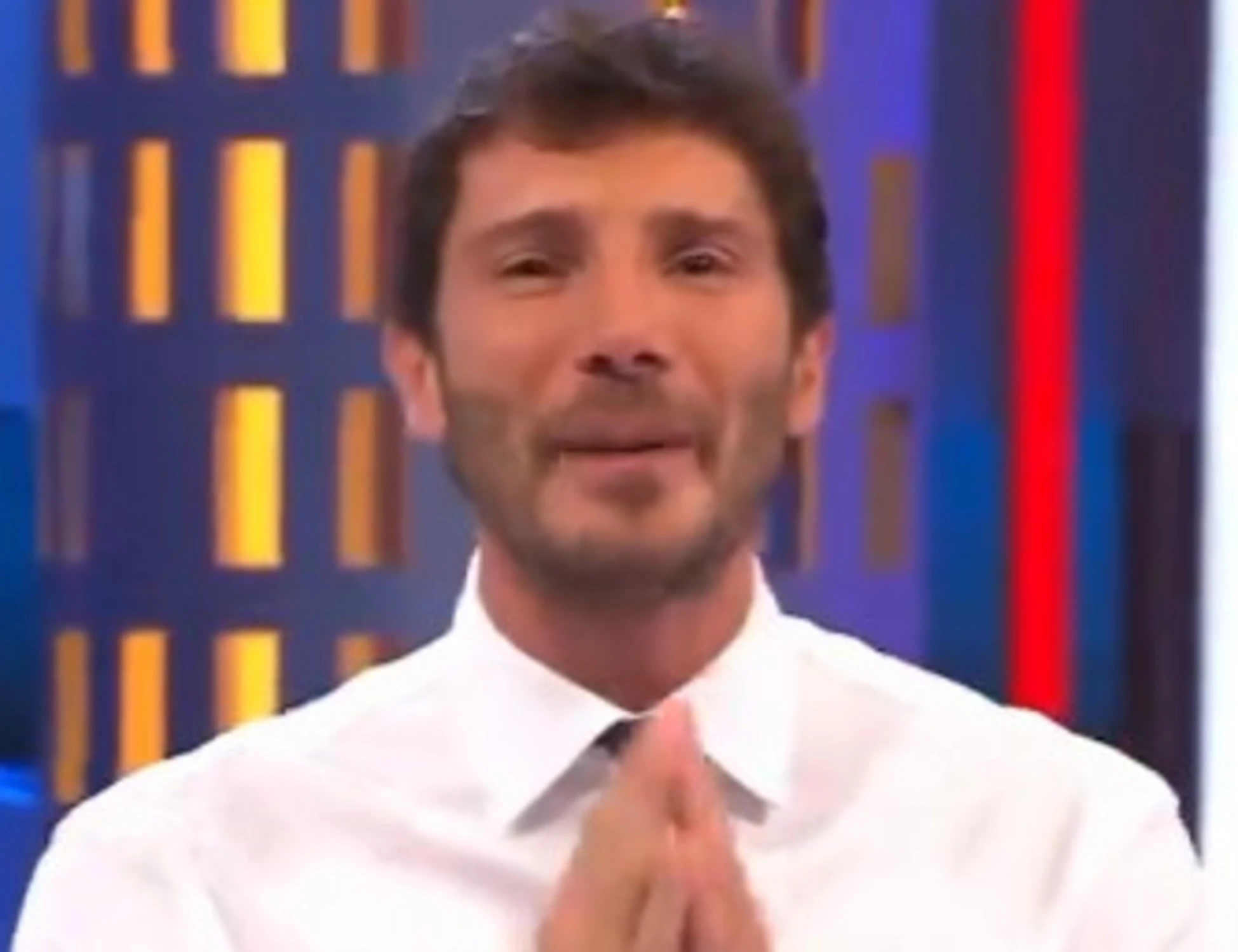 Affari Tuoi, Stefano De Martino spiazza tutti: chi sono gli ospiti vip