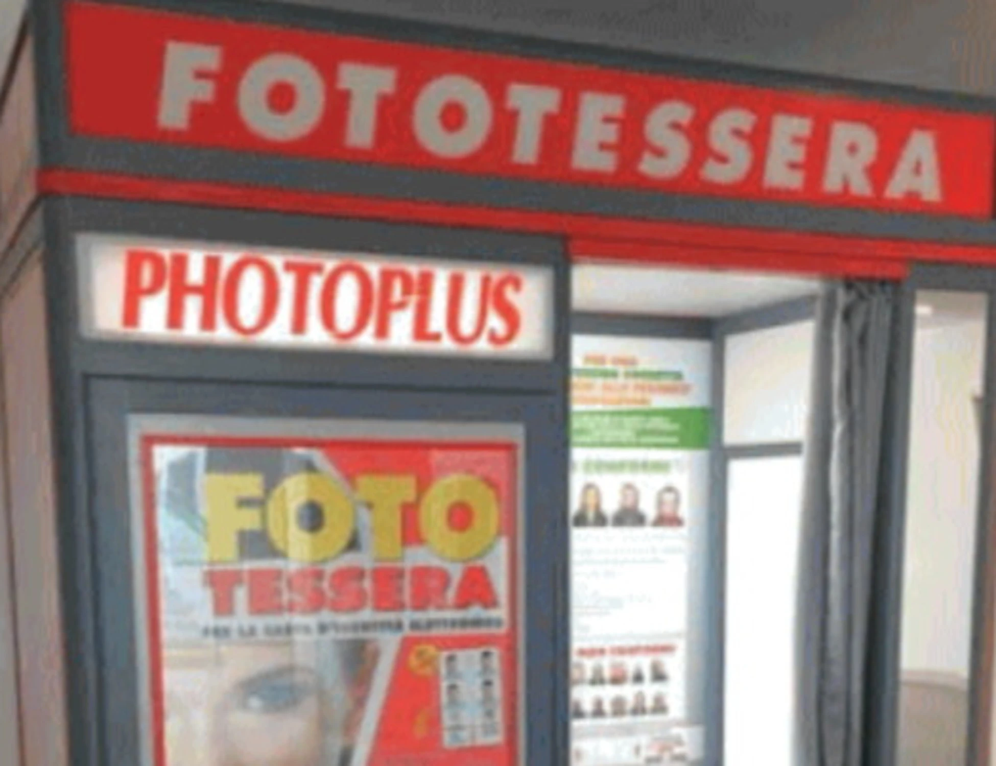 Le macchinette per fototessere poetiche custodi di memorie