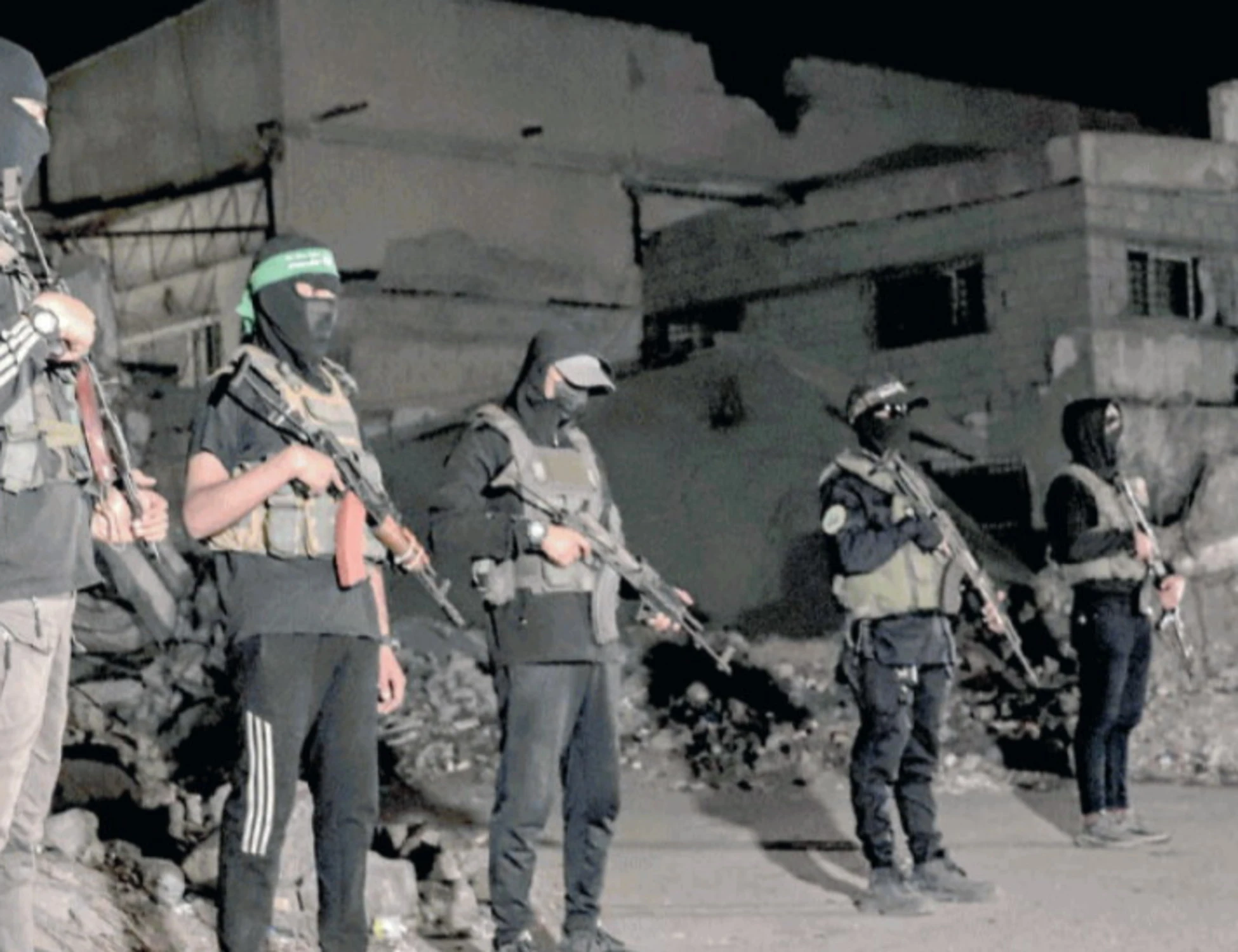 Gaza, la mattanza di Hamas: 300 morti in 48 ore