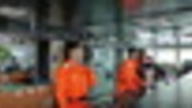 Taiwan: "Pressione crescente", manovre Cina simulano blocco dei porti