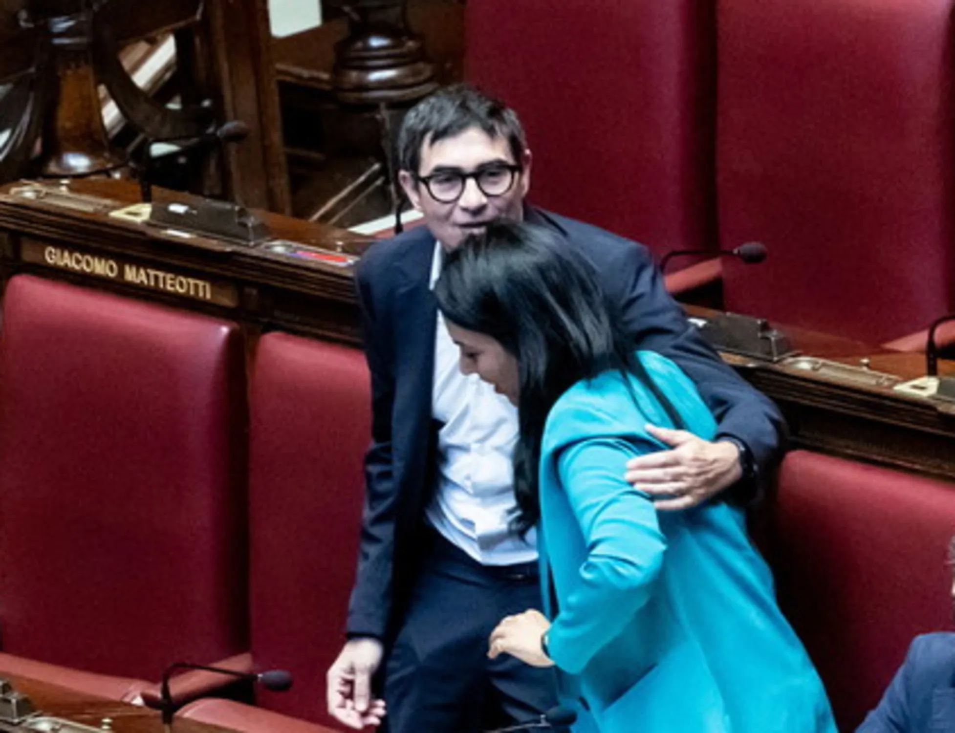 Leggi l'articolo: Futuro Nazionale attacca, la dem Bakkali sbrocca ed esce dall'aula: "Violata la dignità"