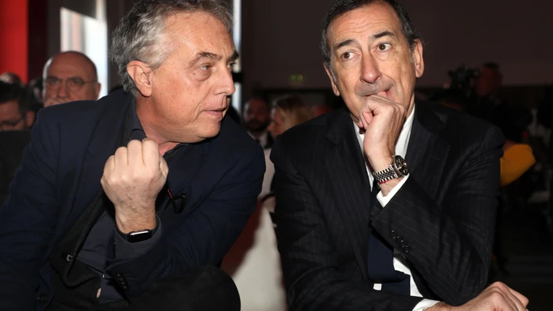 Sporna sporočila o brezdomcih med Salo in Boeerijem ter pravna bitka Open Arms proti Salviniju