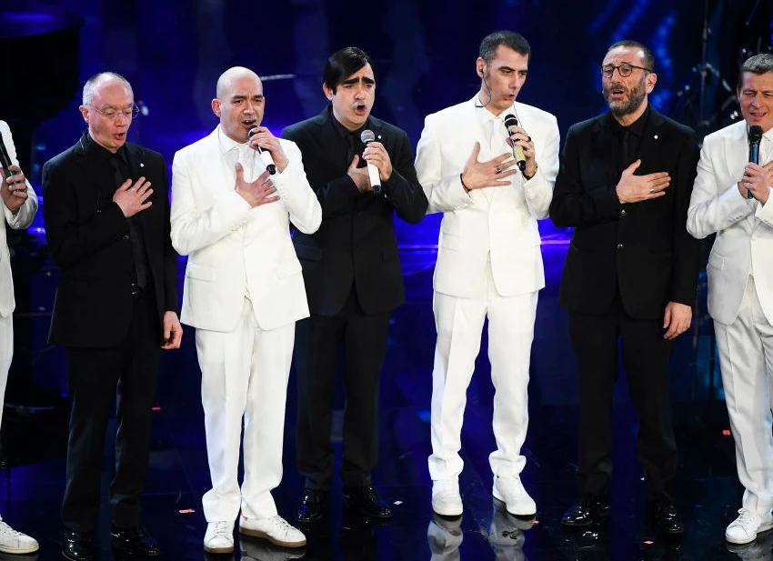 Sanremo 2018, il polemico addio di Elio e le Storie Tese: "Noi non ci vantiamo come Baglioni"