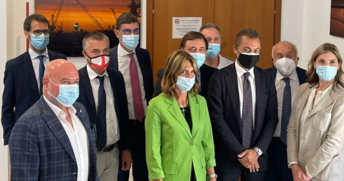 Porto di Palermo, la visita della Commissione Trasporti. Paita: "Pronti al salto di qualità"
