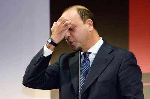 Forza Italia, lettera di diffida a Ncd:"Non utilizzate database Pdl"