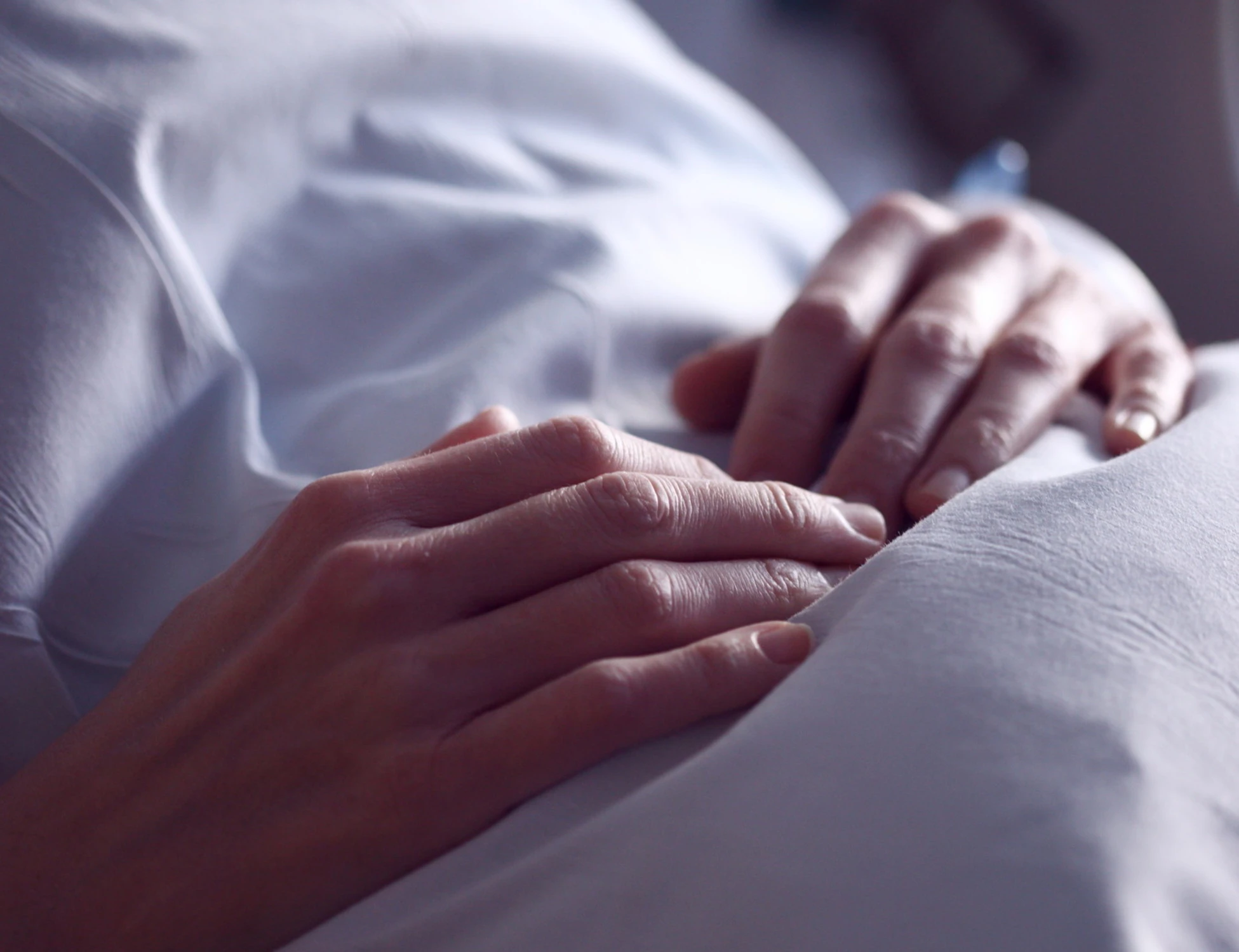 Ravenna, genitali in faccia all'86enne: orrore del marocchino in ospedale